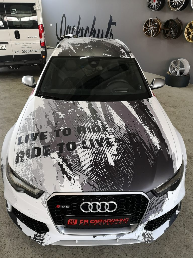 Audi RS6 Digitaldruck Komplettfolierung