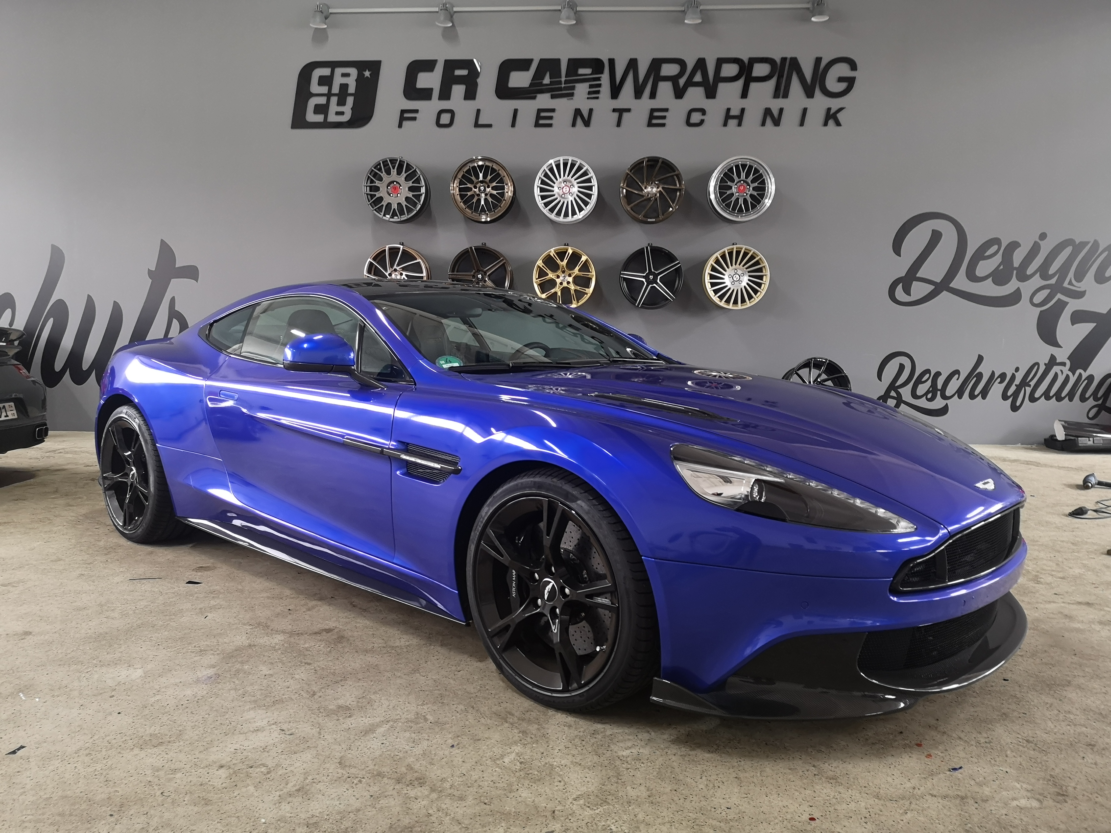 Aston Martin Vanquish S XPEL Lackschutzfolierung