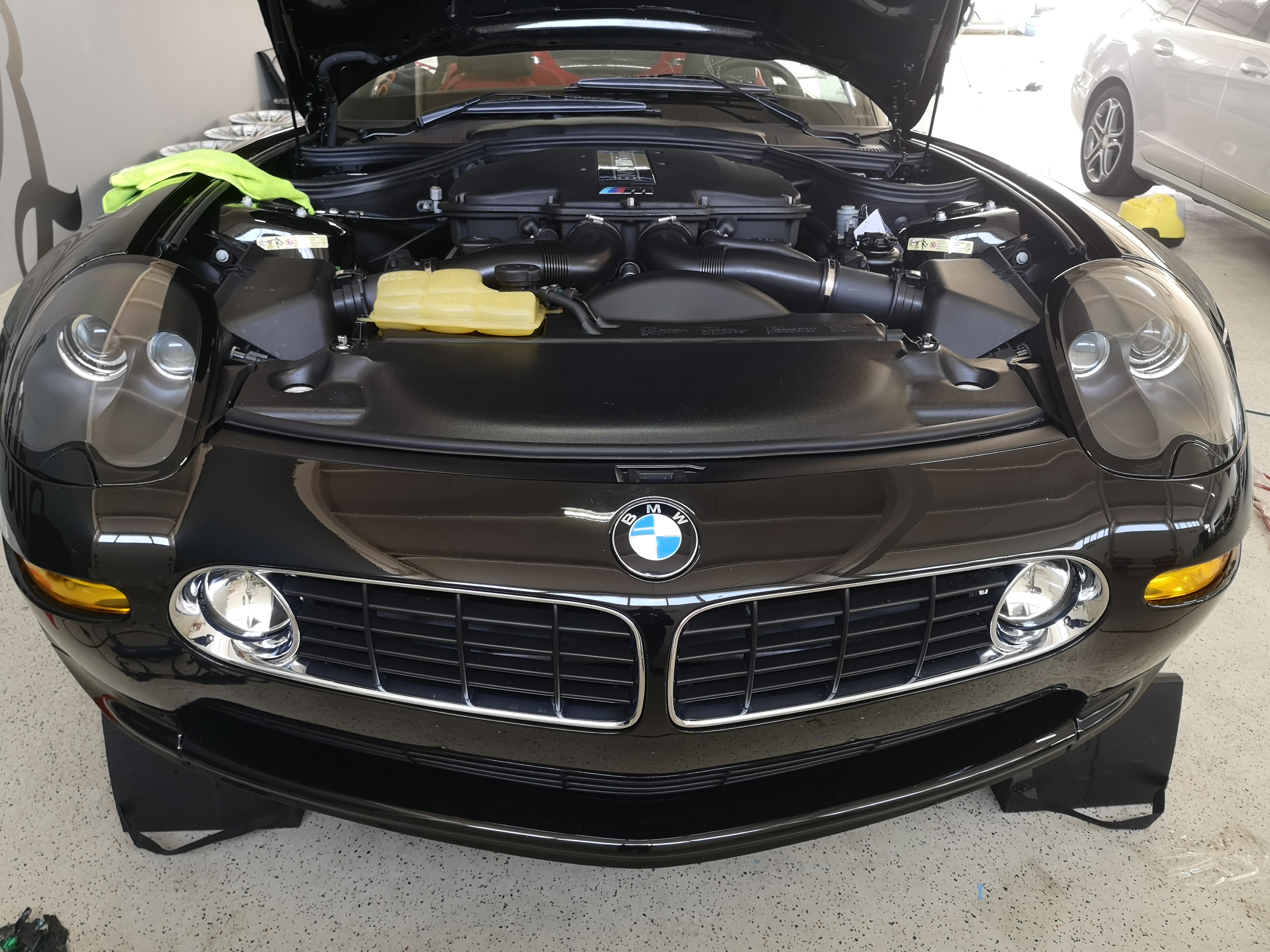 BMW Z8 XPEL Lackschutzfolierung