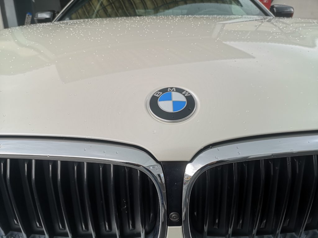 BMW 5er Perl White
